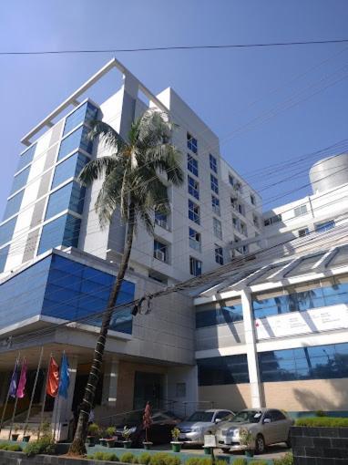 Nirvana Inn 巴纳内拉斯 外观 照片